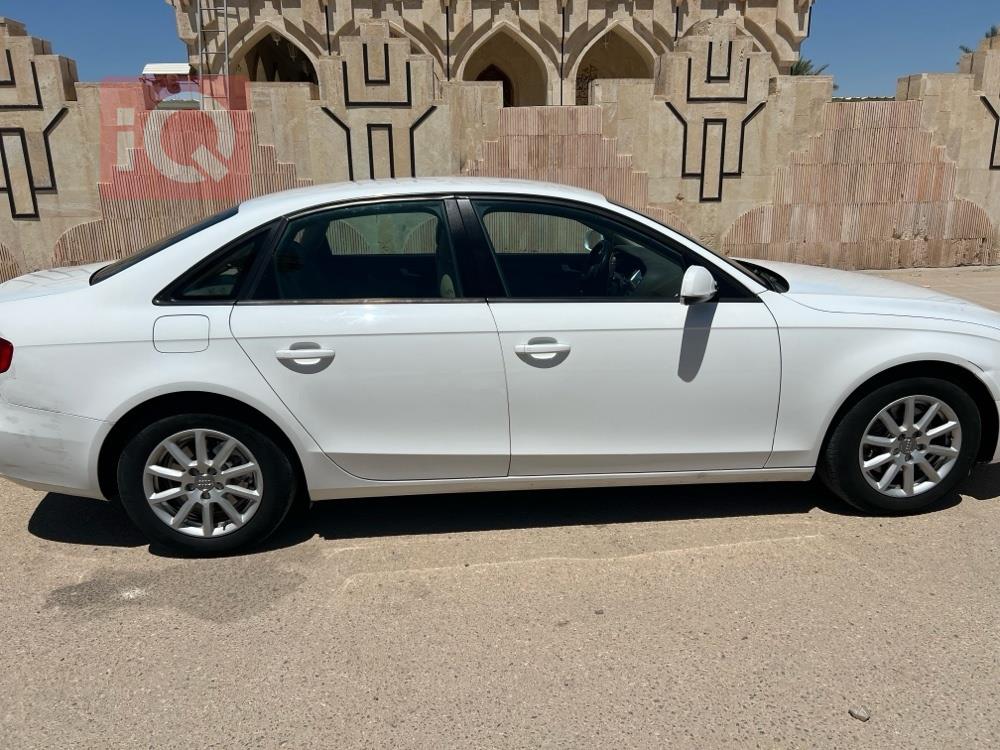 ئاودی A4